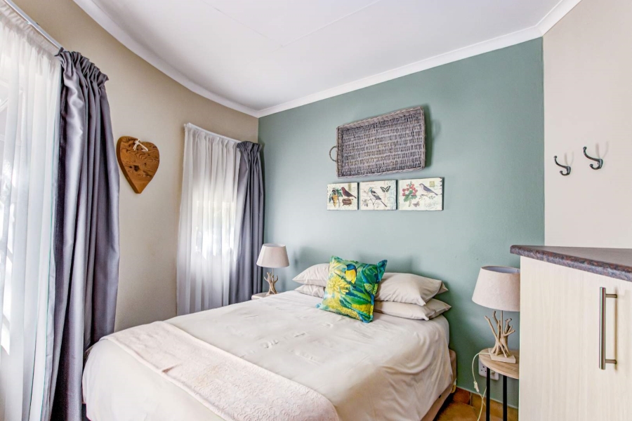 15 Bedroom Property for Sale in Hekpoort North West